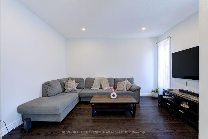 Photo 16 at 65 Pergola Way, Bram West, Brampton