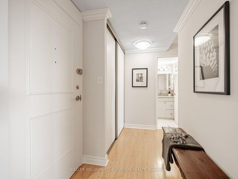 Photo 4 at 2009 - 250 Scarlett Road, Smythe, Toronto