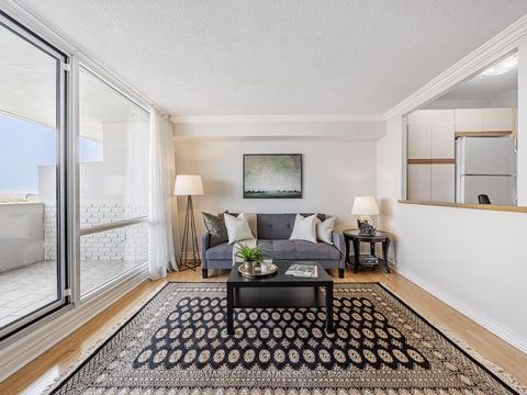 Photo 9 at 2009 - 250 Scarlett Road, Smythe, Toronto