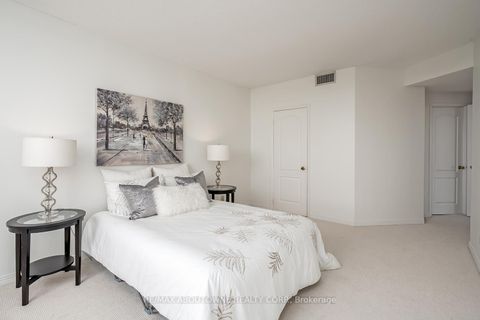 Photo 22 at 504 - 1903 Pilgrims Way, GA Glen Abbey, Oakville