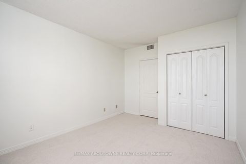 Photo 26 at 504 - 1903 Pilgrims Way, GA Glen Abbey, Oakville