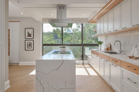 Photo 10 at 301 - 342 Spadina Road, Forest Hill South, Toronto