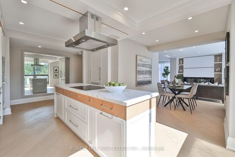 Photo 11 at 301 - 342 Spadina Road, Forest Hill South, Toronto