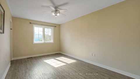 Photo 12 at 21 Bentley Crescent, 400 West, Barrie