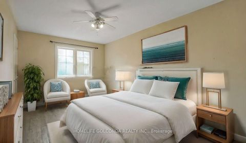 Photo 13 at 21 Bentley Crescent, 400 West, Barrie