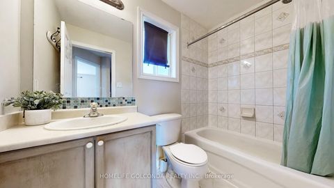 Photo 23 at 21 Bentley Crescent, 400 West, Barrie