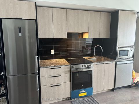 Photo 3 at 4007 - 501 Yonge Street E, Yonge Corridor, Toronto Photo 3 at 4007 - 501 Yonge Street E, Yonge Corridor, Toronto