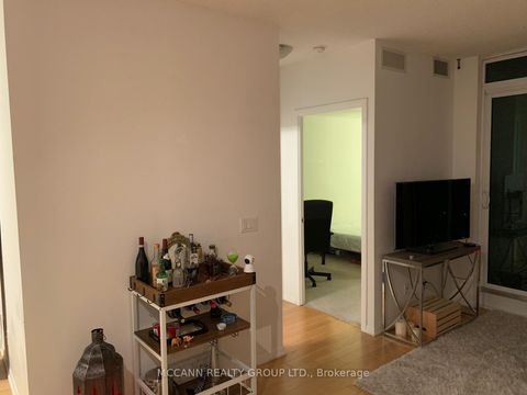 Photo 10 at 3301 - 215 Fort York Boulevard, Niagara, Toronto