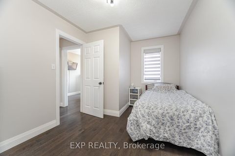 Photo 32 at 10 Seton Park Road, Flemingdon Park, Toronto
