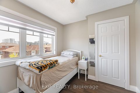 Photo 34 at 10 Seton Park Road, Flemingdon Park, Toronto