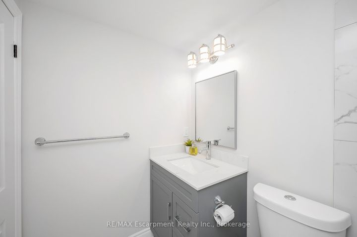Photo 28 at 350 East Side Crescent, Brant, Burlington