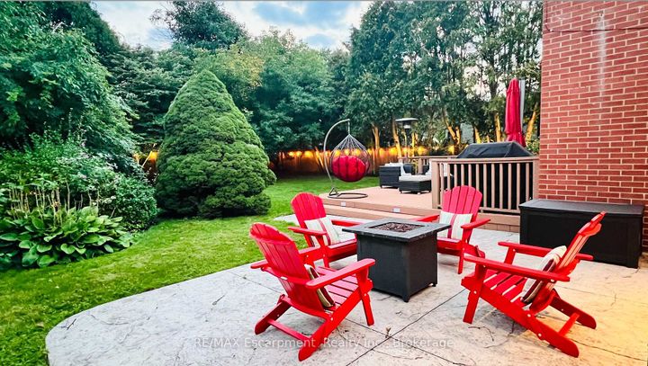 Photo 32 at 350 East Side Crescent, Brant, Burlington