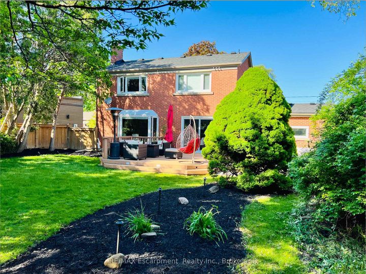Photo 40 at 350 East Side Crescent, Brant, Burlington
