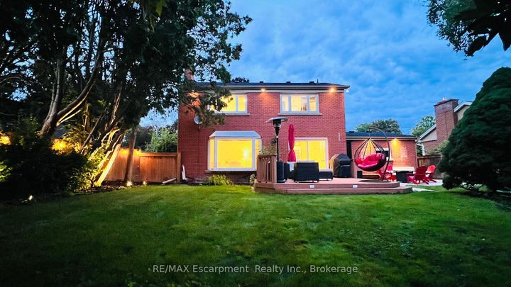 Photo 41 at 350 East Side Crescent, Brant, Burlington