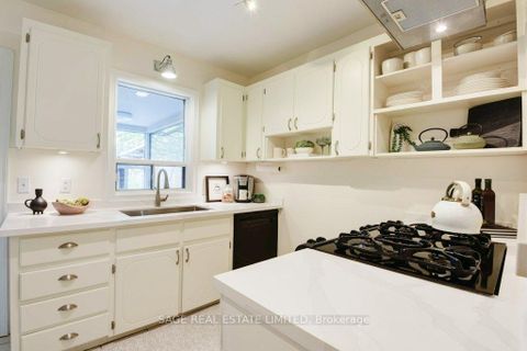Photo 9 at 36 Alameda Avenue, Oakwood Village, Toronto