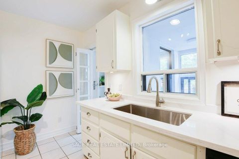 Photo 12 at 36 Alameda Avenue, Oakwood Village, Toronto