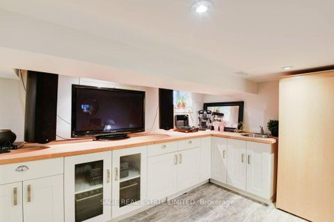 Photo 17 at 36 Alameda Avenue, Oakwood Village, Toronto