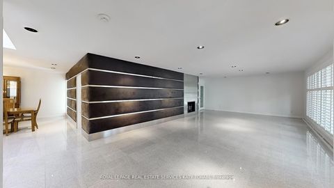Photo 23 at 39 Harrison Road, Windfields, Toronto