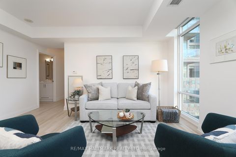 Photo 3 at 611 - 1 Bedford Road, Annex, Toronto