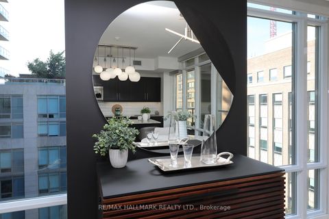 Photo 6 at 611 - 1 Bedford Road, Annex, Toronto
