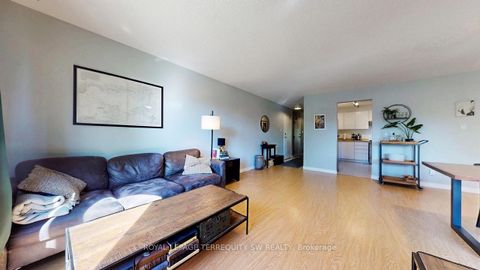 Photo 6 at 210 - 3835 Lake Shore Boulevard W, Long Branch, Toronto