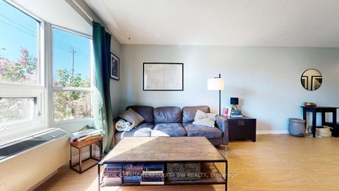 Photo 7 at 210 - 3835 Lake Shore Boulevard W, Long Branch, Toronto