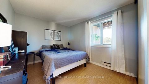 Photo 16 at 210 - 3835 Lake Shore Boulevard W, Long Branch, Toronto