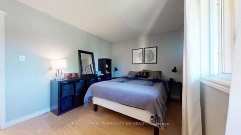 Photo 18 at 210 - 3835 Lake Shore Boulevard W, Long Branch, Toronto