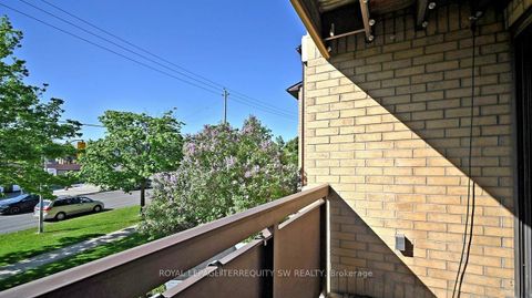 Photo 24 at 210 - 3835 Lake Shore Boulevard W, Long Branch, Toronto