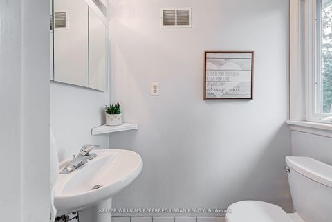 Photo 8 at 26 Foxmeadow Road, Richview, Toronto