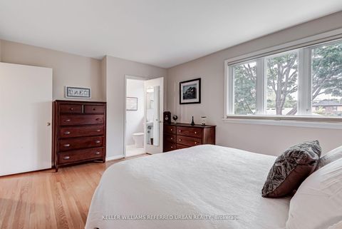 Photo 11 at 26 Foxmeadow Road, Richview, Toronto
