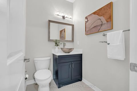 Photo 18 at 188 Beaveridge Avenue, GO Glenorchy, Oakville