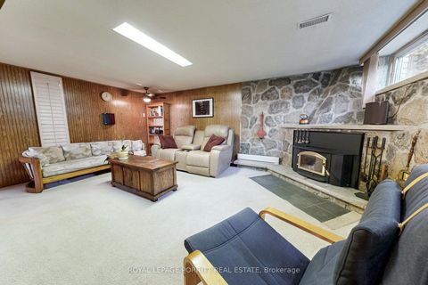 Photo 26 at 26 Richland Crescent, West Deane, Toronto
