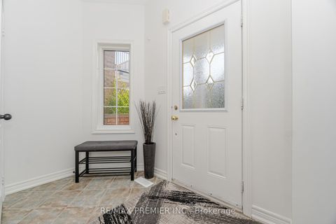 Photo 2 at 38 Ozner Crescent, Vellore Village, Vaughan