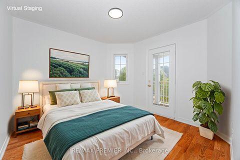 Photo 18 at 38 Ozner Crescent, Vellore Village, Vaughan