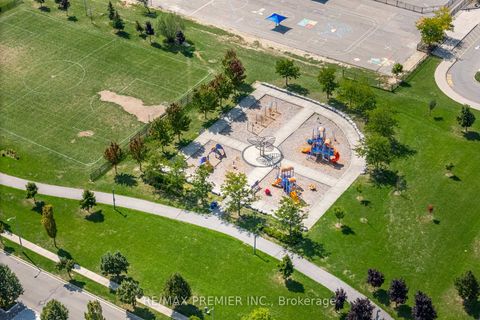 Photo 31 at 38 Ozner Crescent, Vellore Village, Vaughan