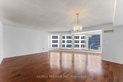 Photo 8 at 502 - 33 University Avenue, Bay Street Corridor, Toronto