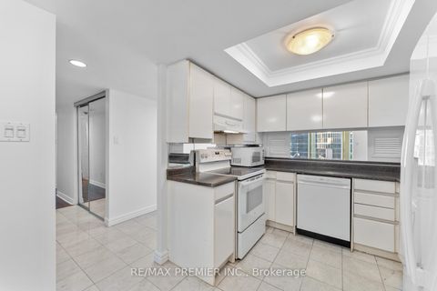 Photo 13 at 502 - 33 University Avenue, Bay Street Corridor, Toronto