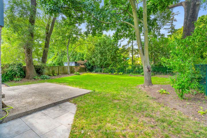 Photo 30 at 1274 Richards Crescent, CP College Park, Oakville