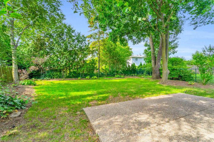 Photo 31 at 1274 Richards Crescent, CP College Park, Oakville