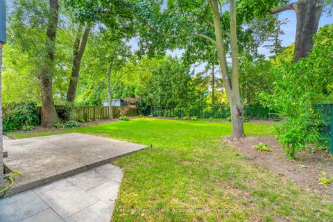 Photo 30 at 1274 Richards Crescent, CP College Park, Oakville