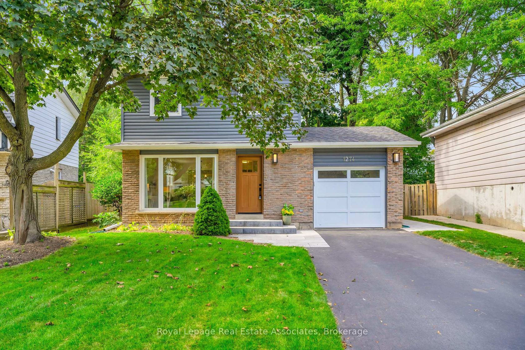 1274 Richards Crescent, CP College Park, Oakville 2