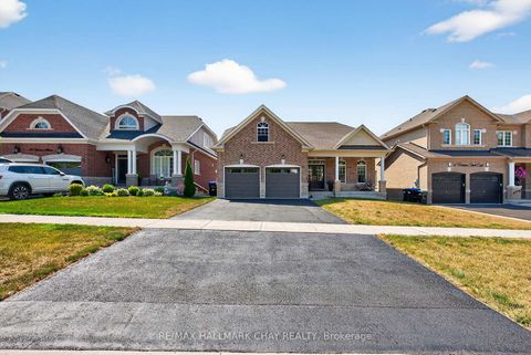 Photo 1 at 47 Victoria Street E, Cookstown, Innisfil