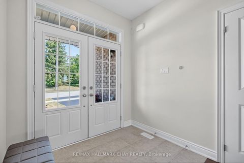 Photo 6 at 47 Victoria Street E, Cookstown, Innisfil