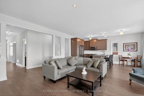 Photo 15 at 47 Victoria Street E, Cookstown, Innisfil