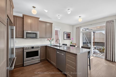 Photo 17 at 47 Victoria Street E, Cookstown, Innisfil