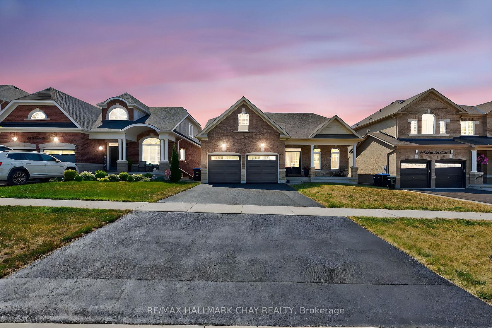 47 Victoria Street E, Cookstown, Innisfil photo number 2