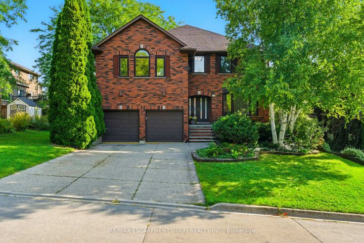 Photo 0 at 6 Renata Court, Cootes Paradise, Hamilton