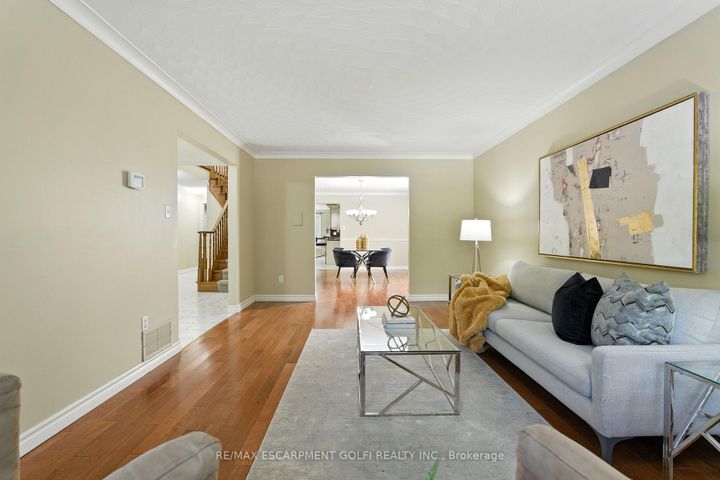 Photo 6 at 6 Renata Court, Cootes Paradise, Hamilton