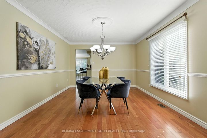Photo 9 at 6 Renata Court, Cootes Paradise, Hamilton